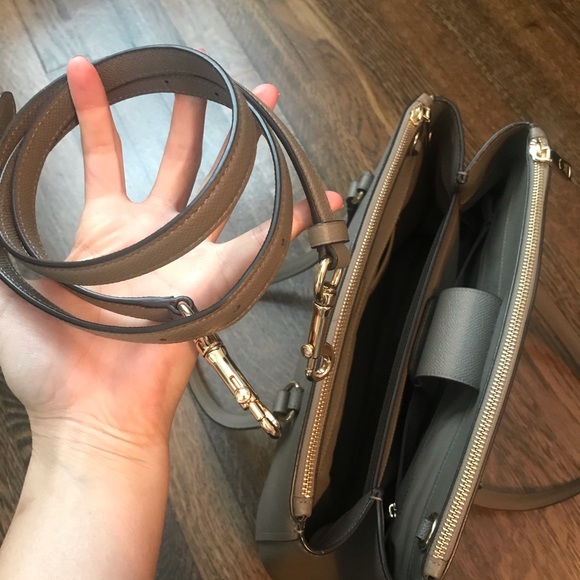 Coach Stanton Carryall Crossgrain Leather Handbag - Picture 7 of 16